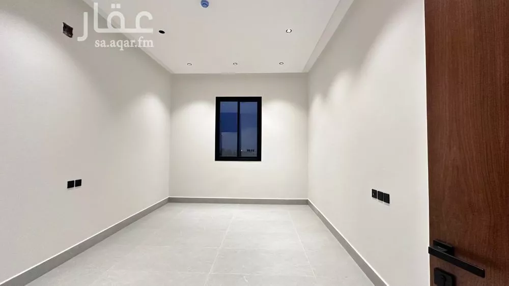 5 bedroom apartment in Al Marwa 8