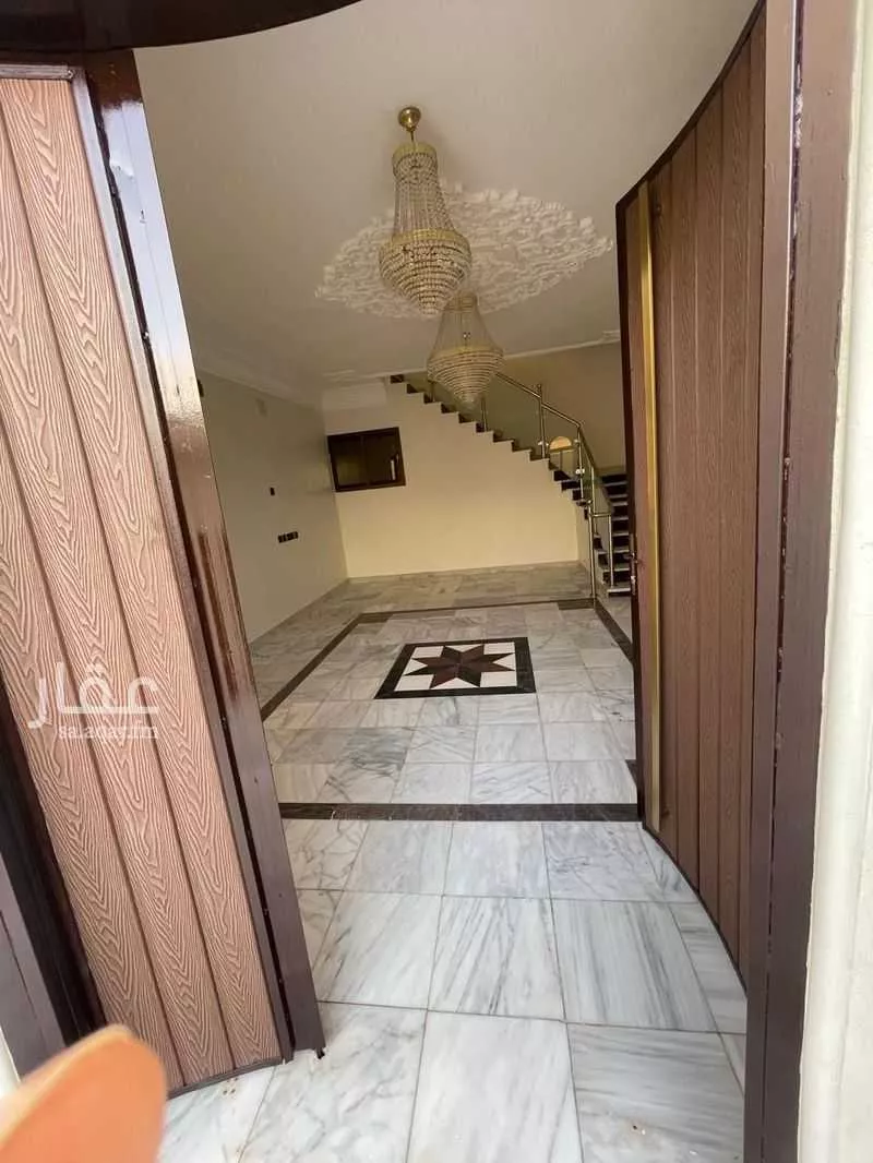 12 bedroom villa in Ar Rafiah 2
