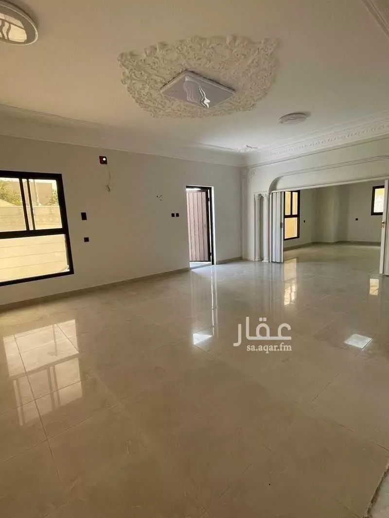 12 bedroom villa in Ar Rafiah 3