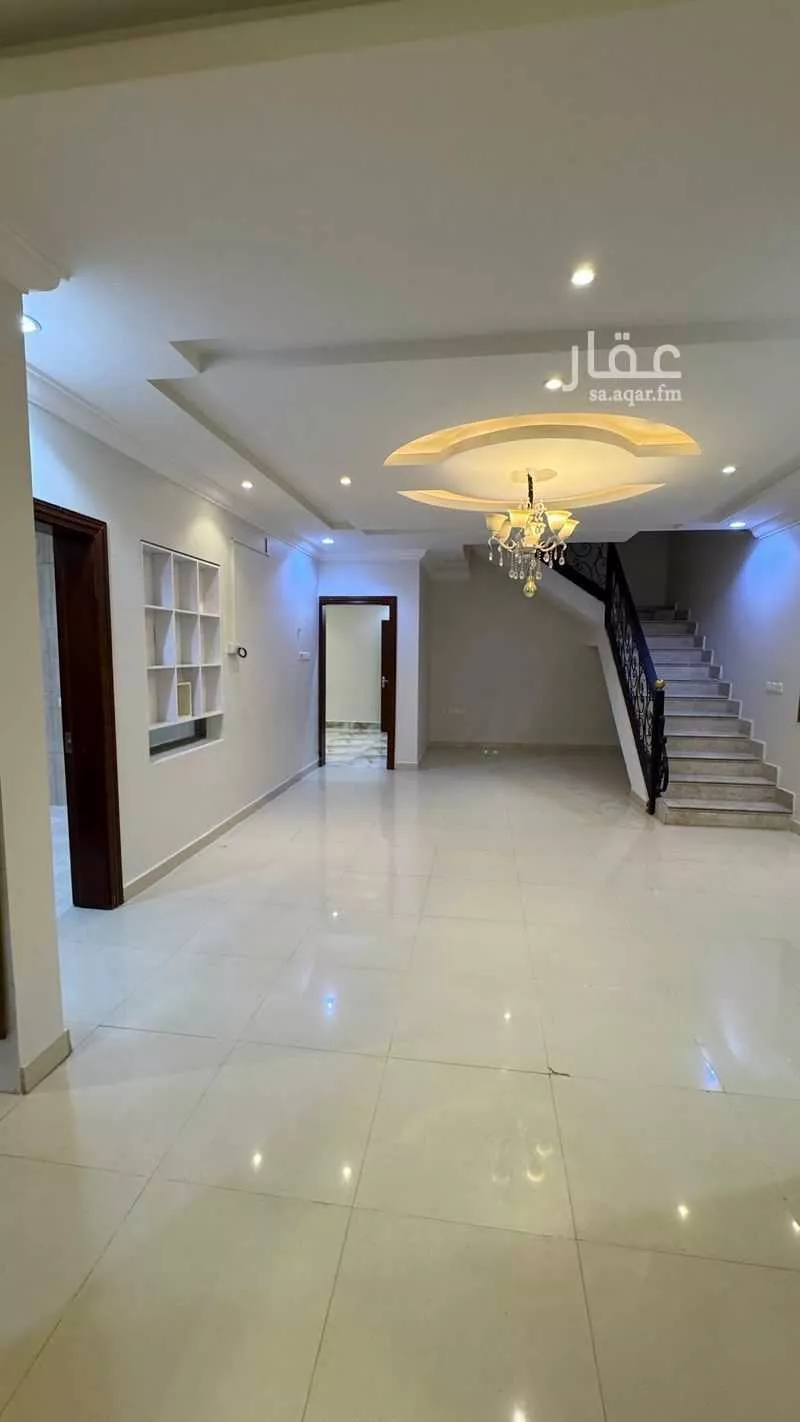 فيلا 5 غرف في الرمال 18
