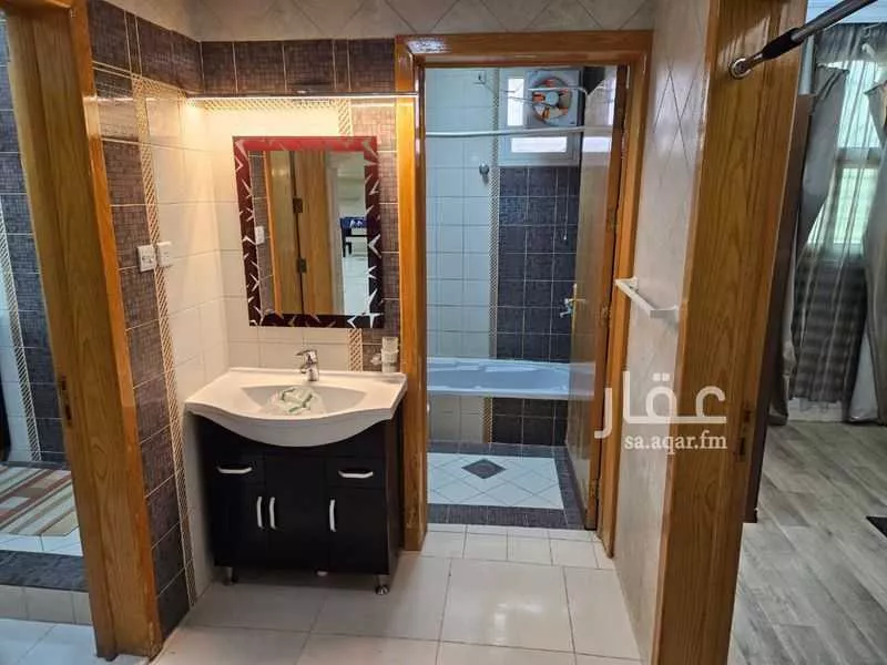 7 bedroom villa in Al Khaleej 6