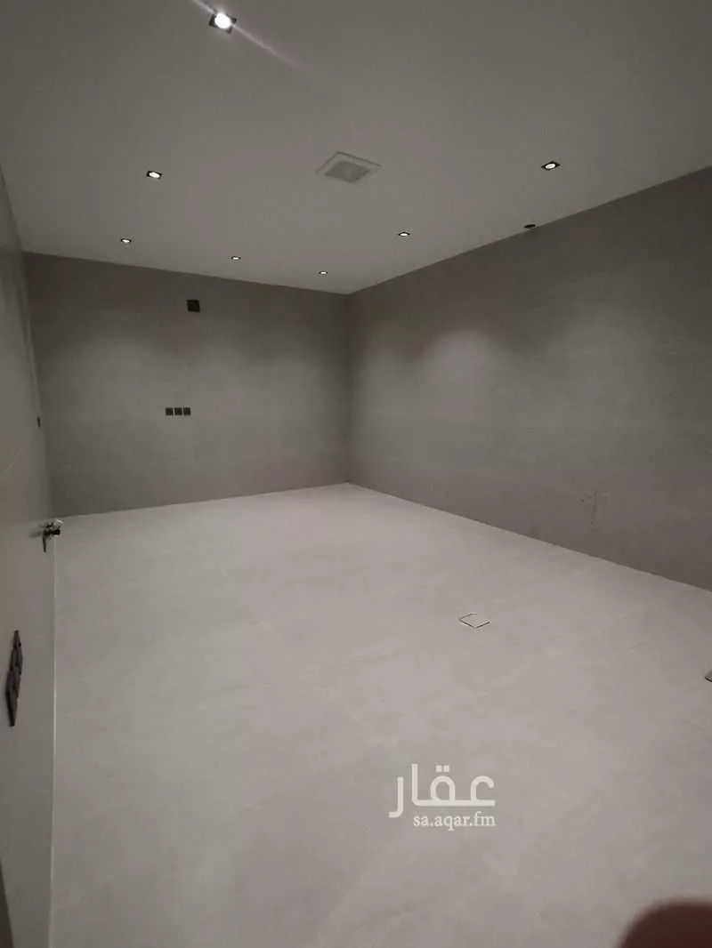 4 bedroom villa in Al Mahdiyyah 8