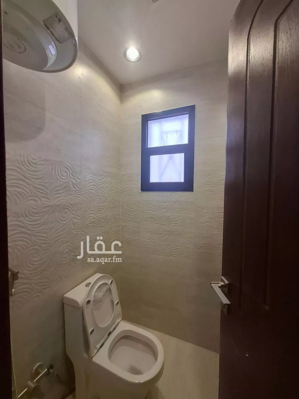 5 bedroom apartment in Al Hazm 11