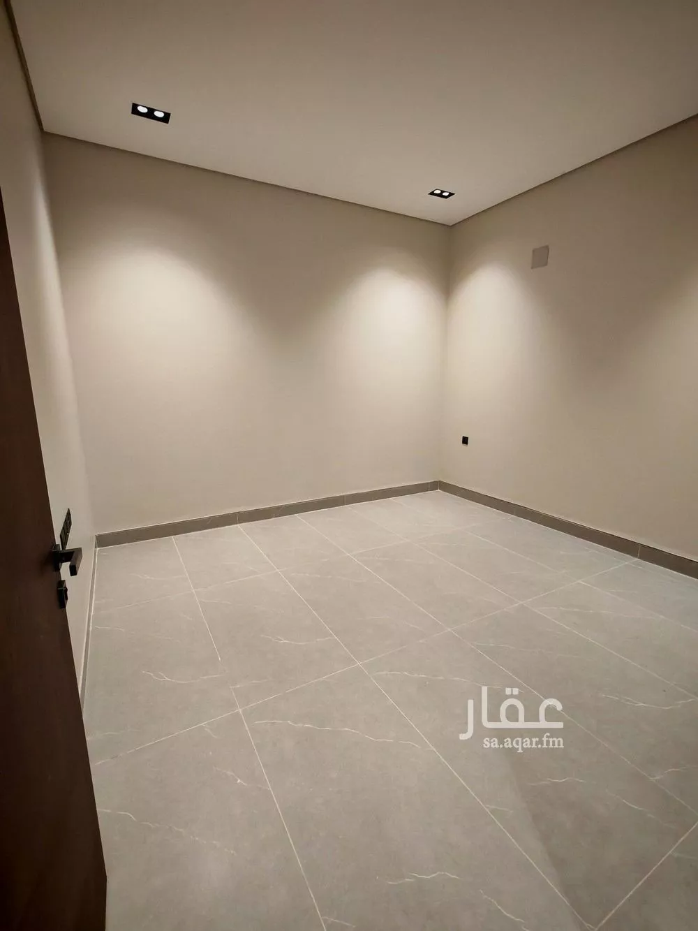 5 bedroom floor in Ishbiliyah 13