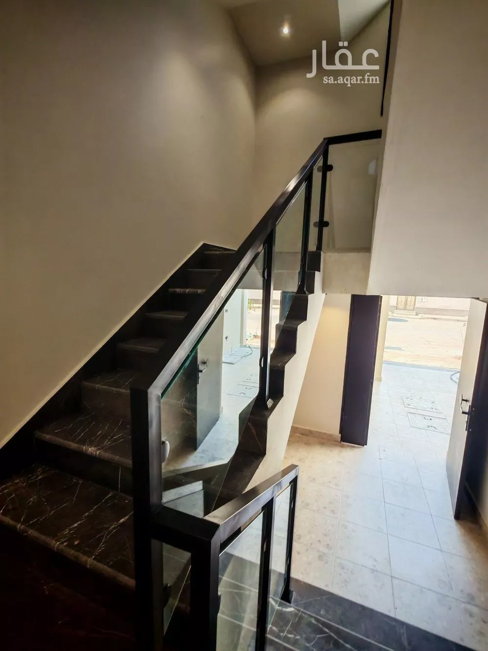 5 bedroom floor in Ishbiliyah 3