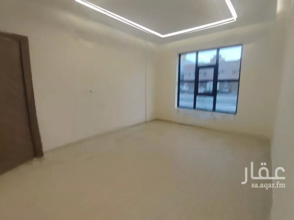 3 bedroom apartment in Al Hazm 6