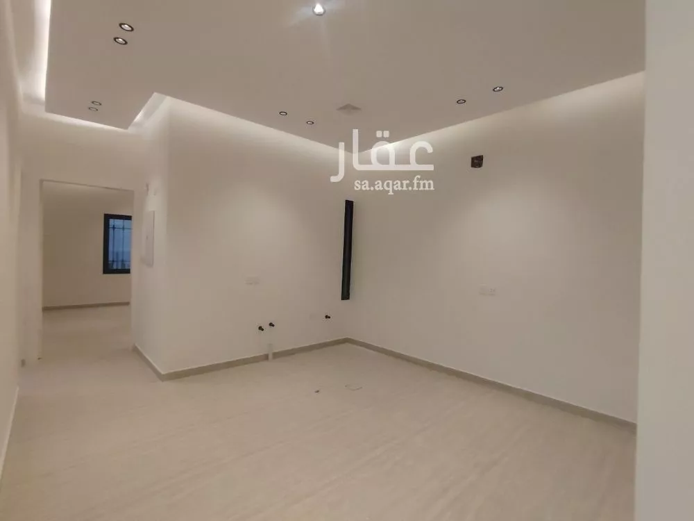 3 bedroom apartment in Al Hazm 7