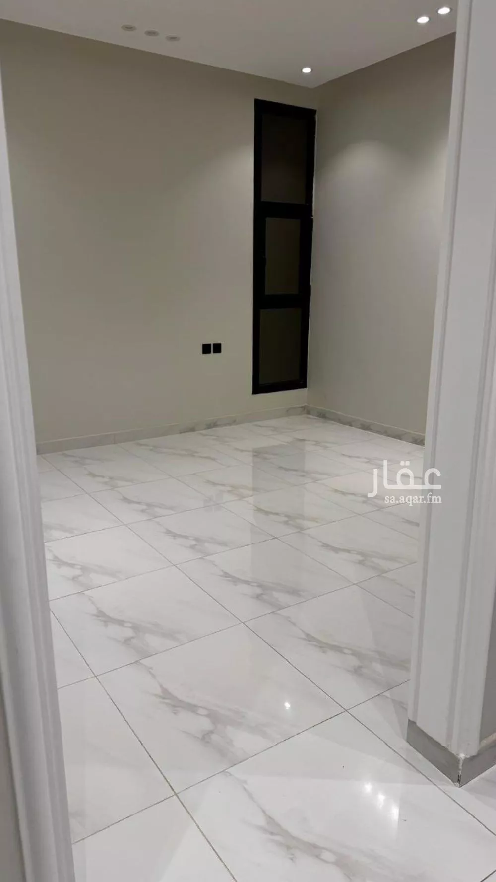 4 bedroom apartment in Dhahrat Namar 5