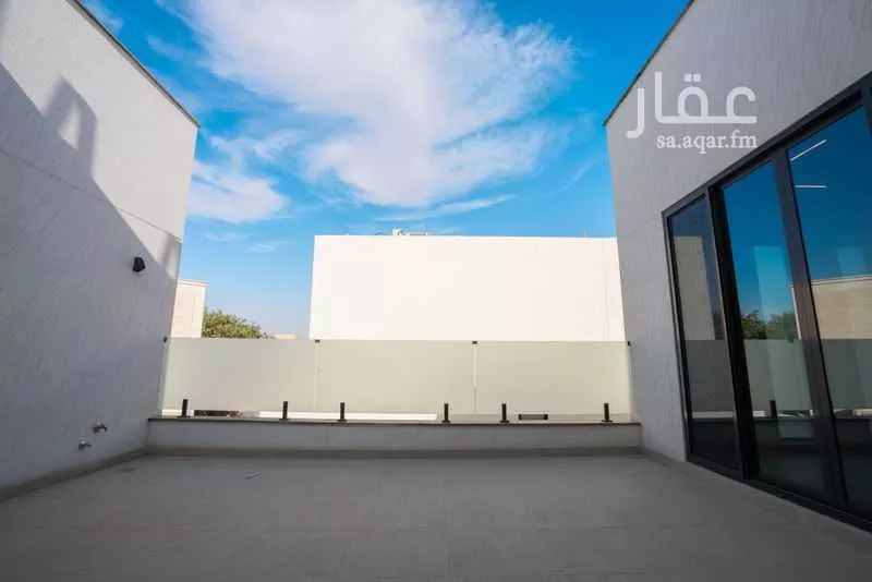3 bedroom villa in Al Wurud 7