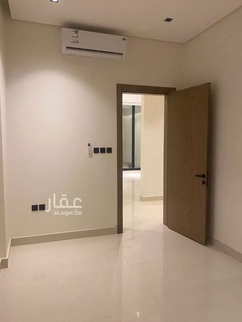 فيلا 3 غرف في النخيل 11