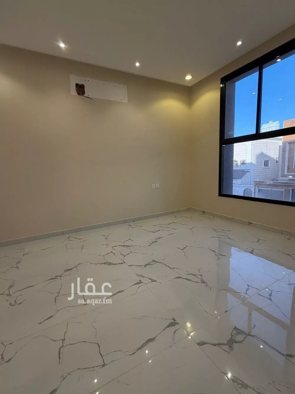 فيلا 5 غرف في طويق 29