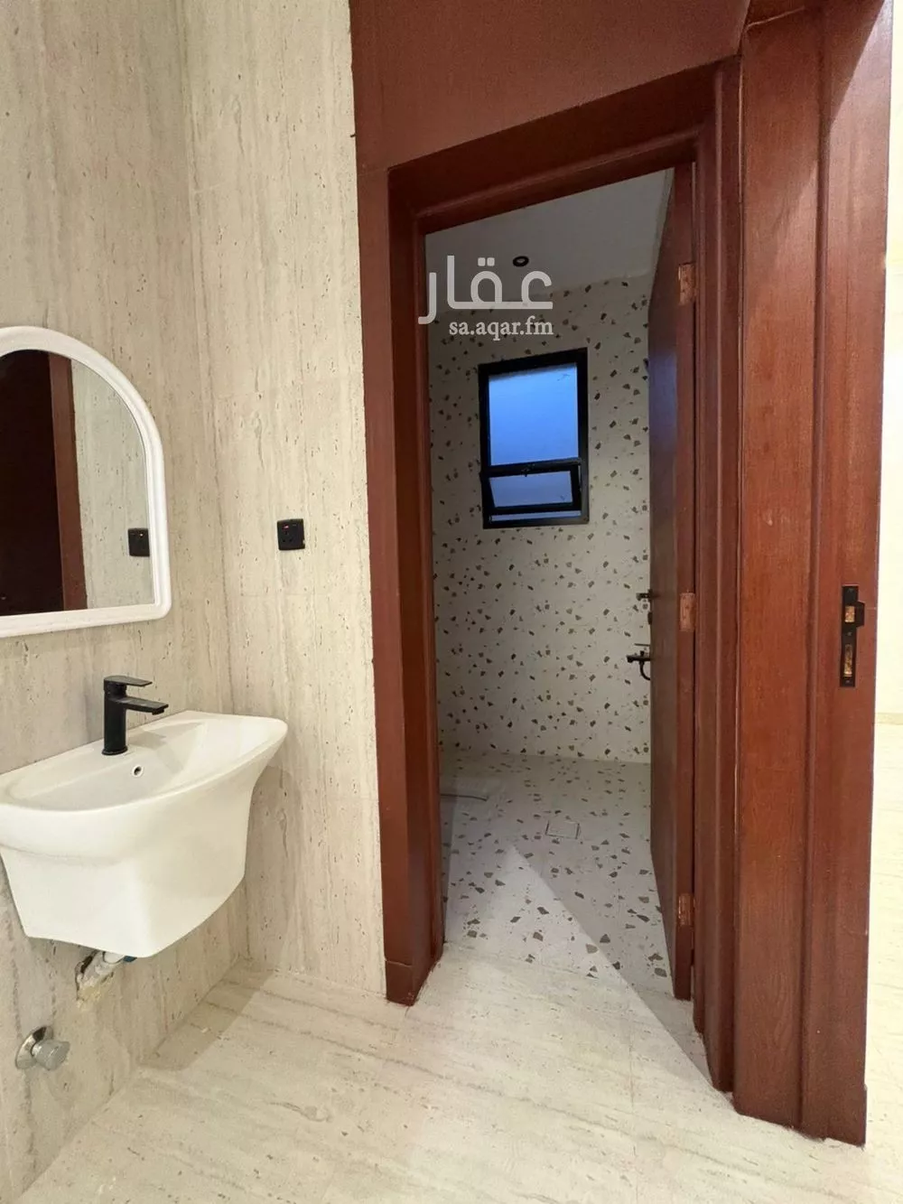 فيلا 7 غرف في طويق 15