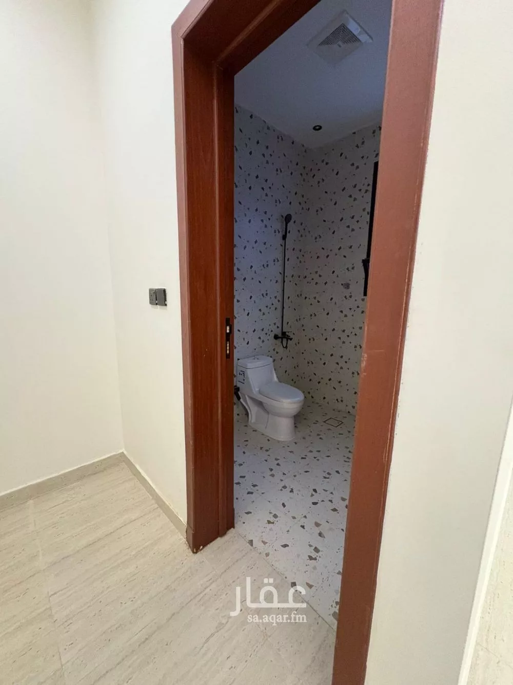 فيلا 7 غرف في طويق 16