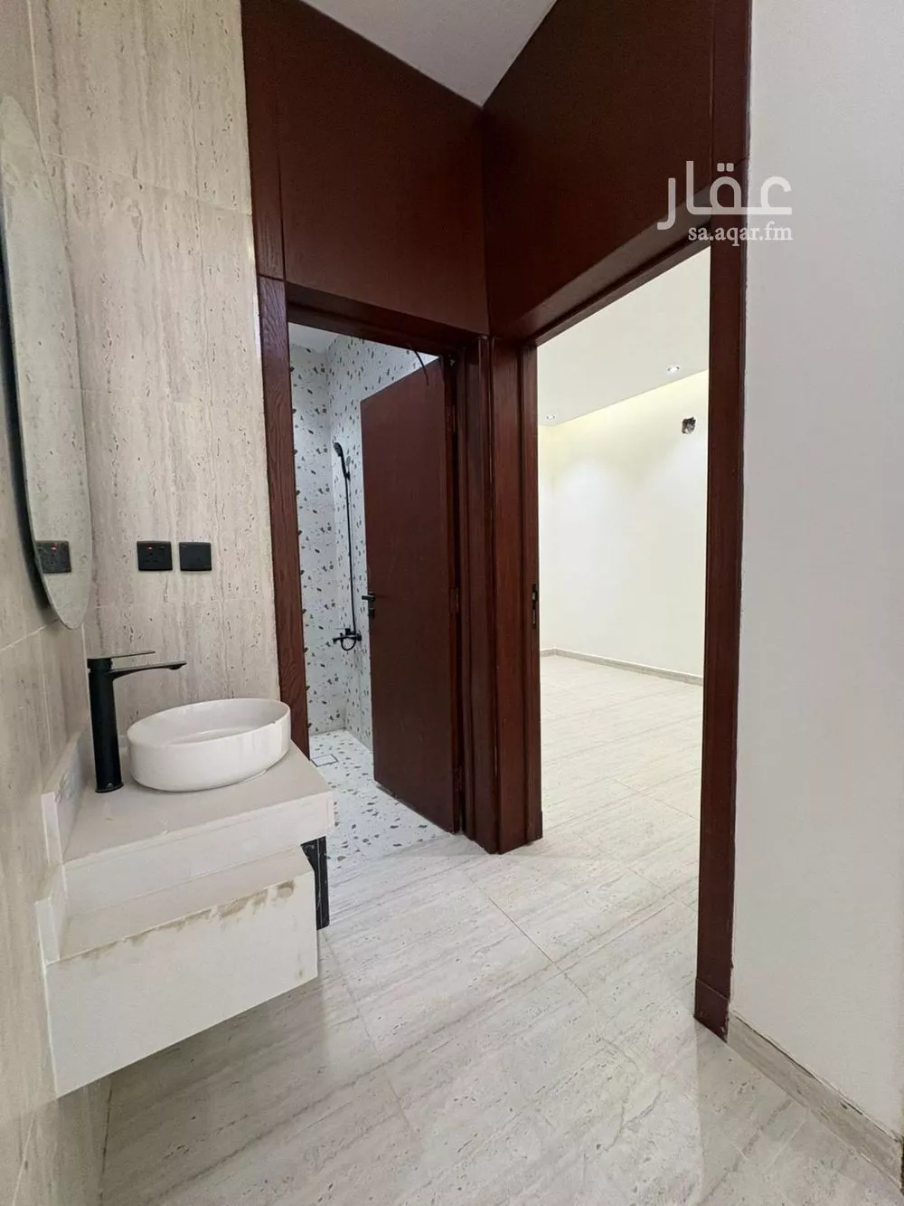 فيلا 7 غرف في طويق 18