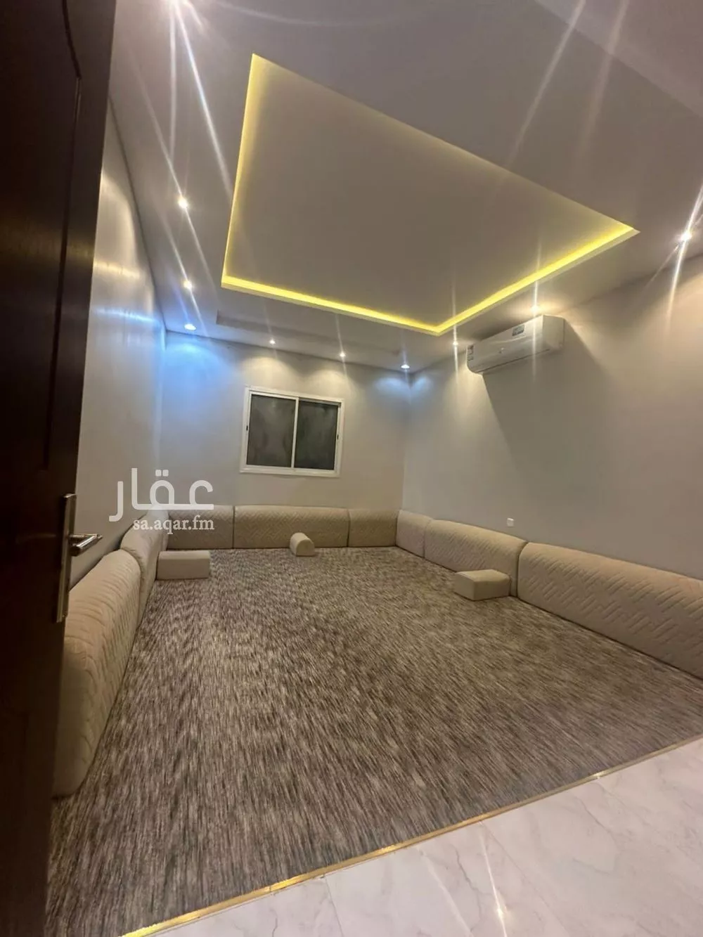 فيلا 6 غرف في القادسية 25