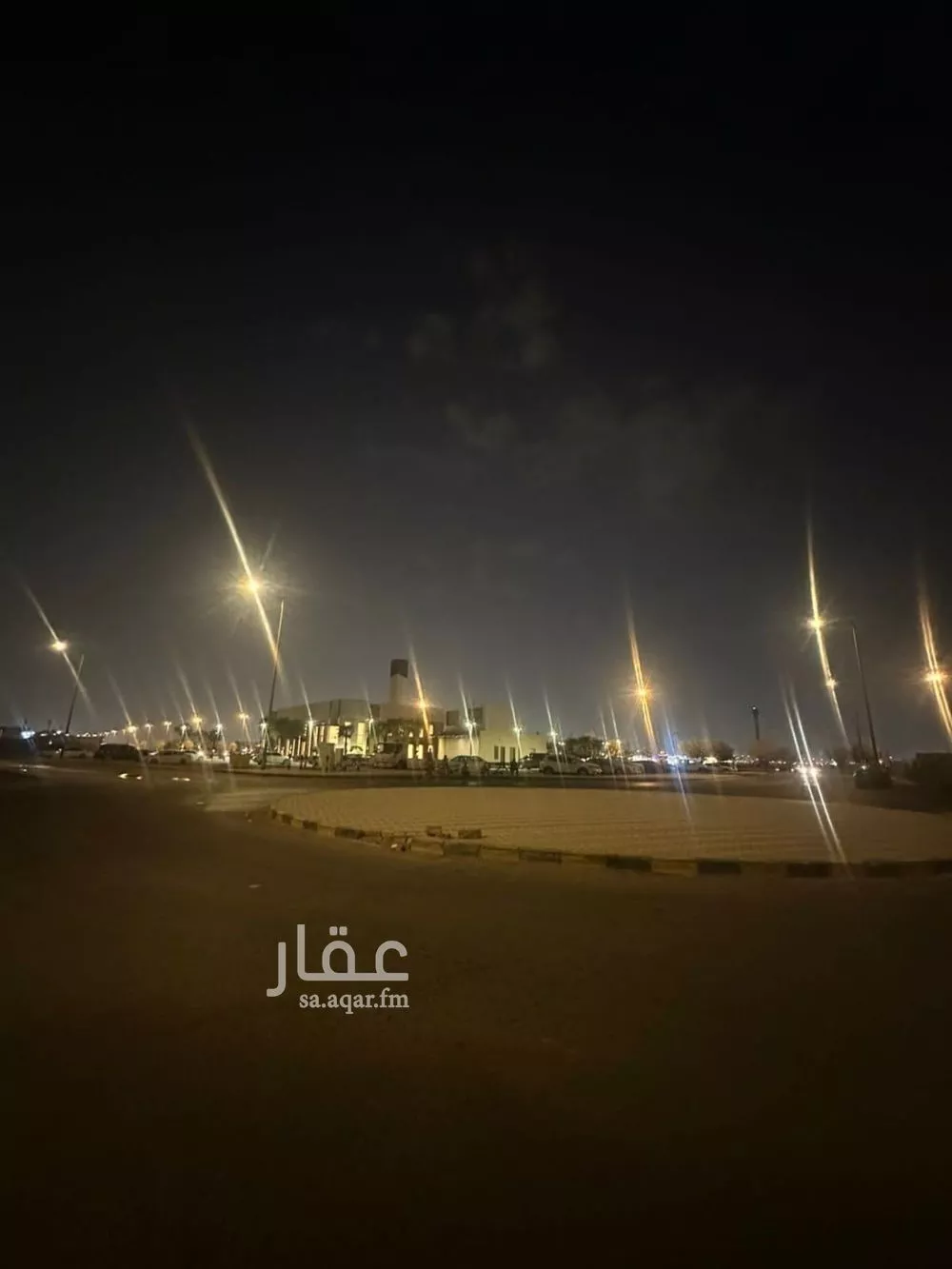 فيلا 6 غرف في القادسية 8