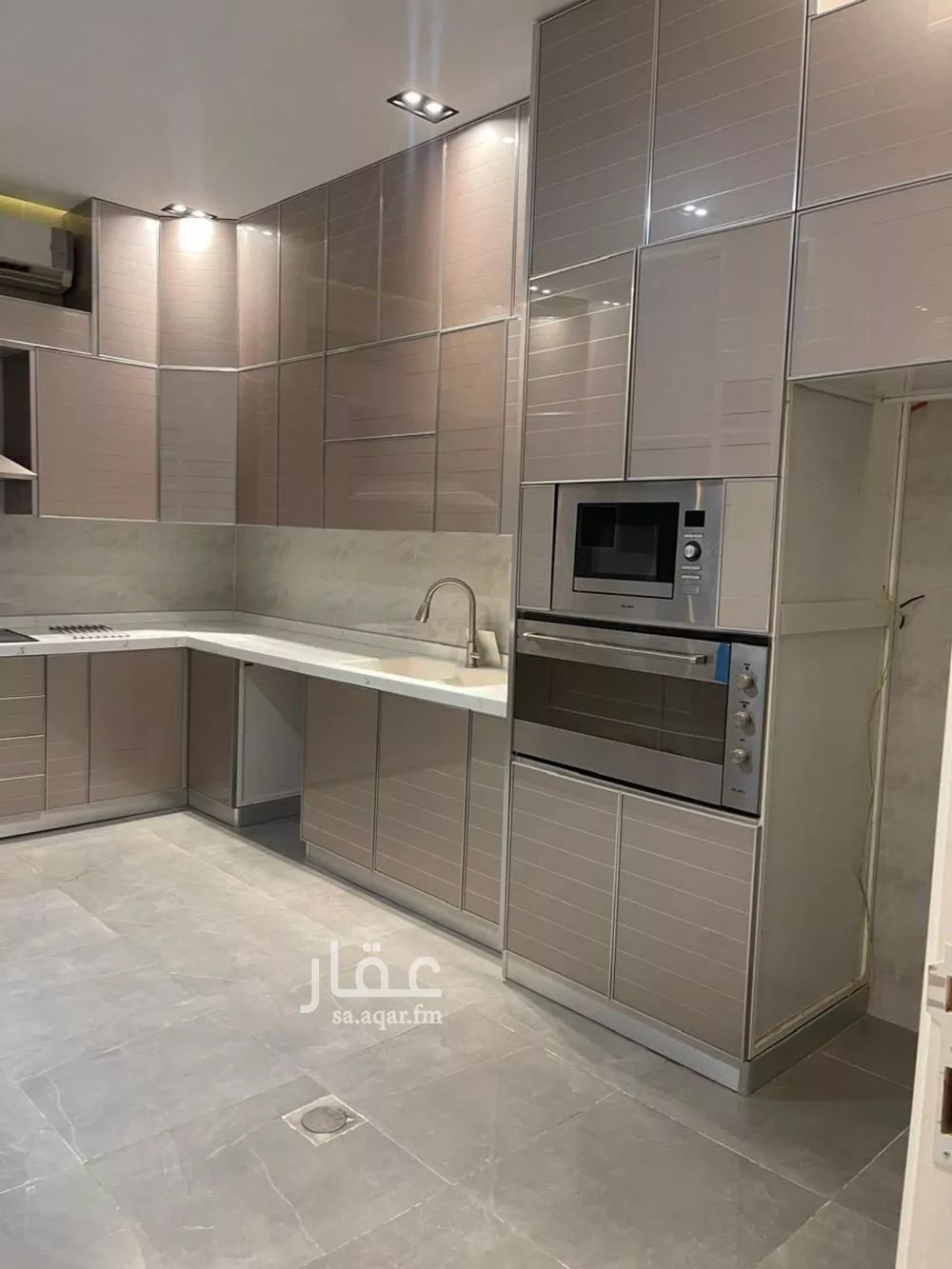 4 bedroom villa in Al Aridh 2