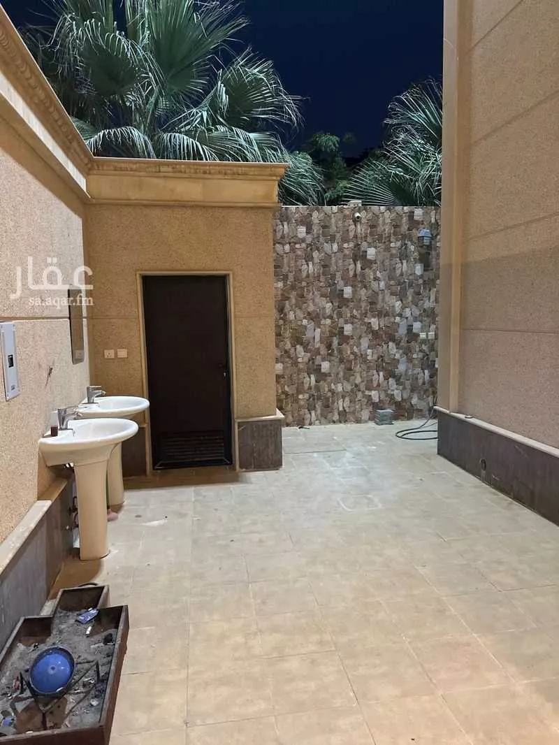 6 bedroom villa in Dhahrat Laban 5