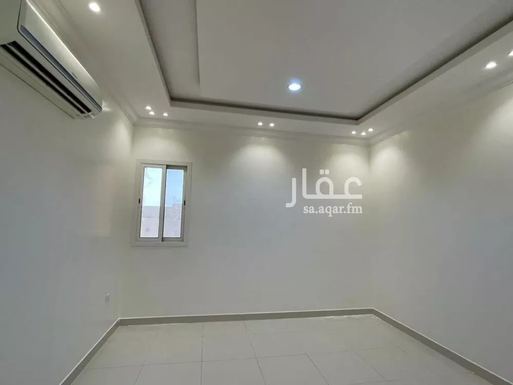 4 bedroom apartment in Al Yasmin 6