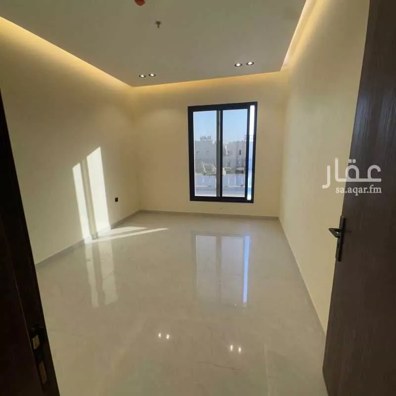 4 bedroom apartment in Badr 5