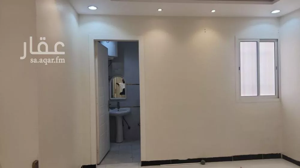 فيلا 5 غرف في بدر 4