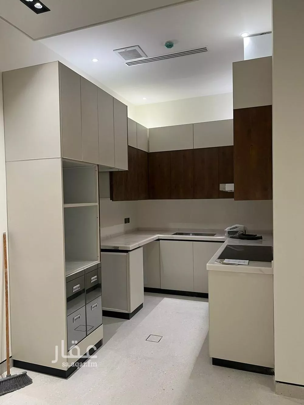 3 bedroom apartment in Al Aqiq 3