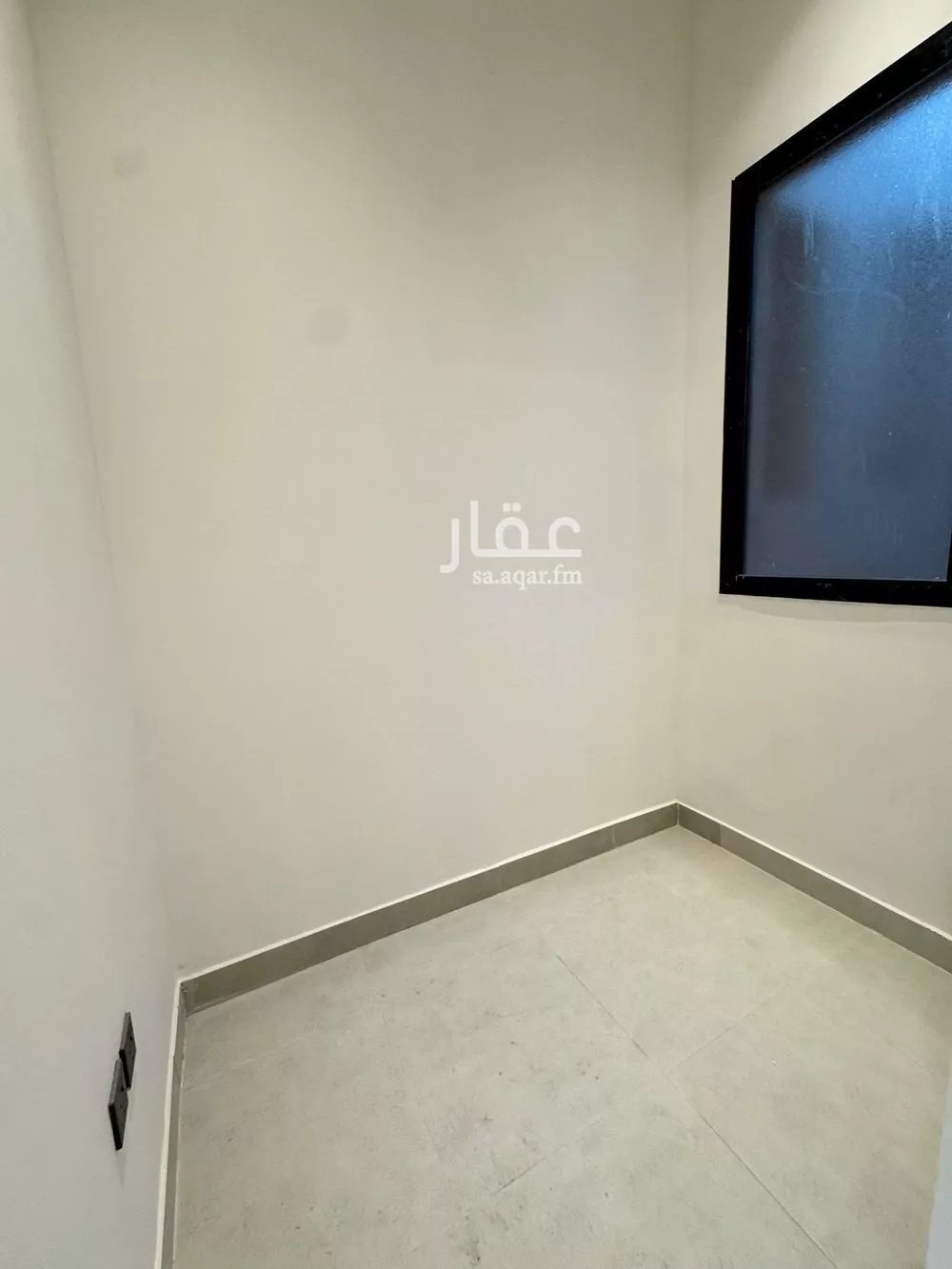 دور 4 غرف في المونسية 10