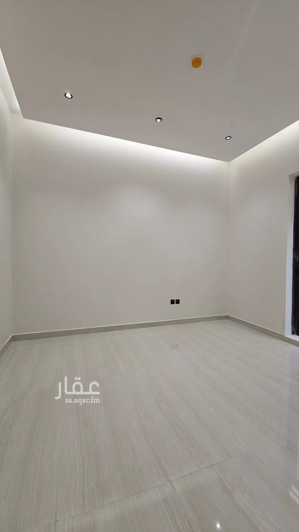 5 bedroom apartment in Al Hazm 12