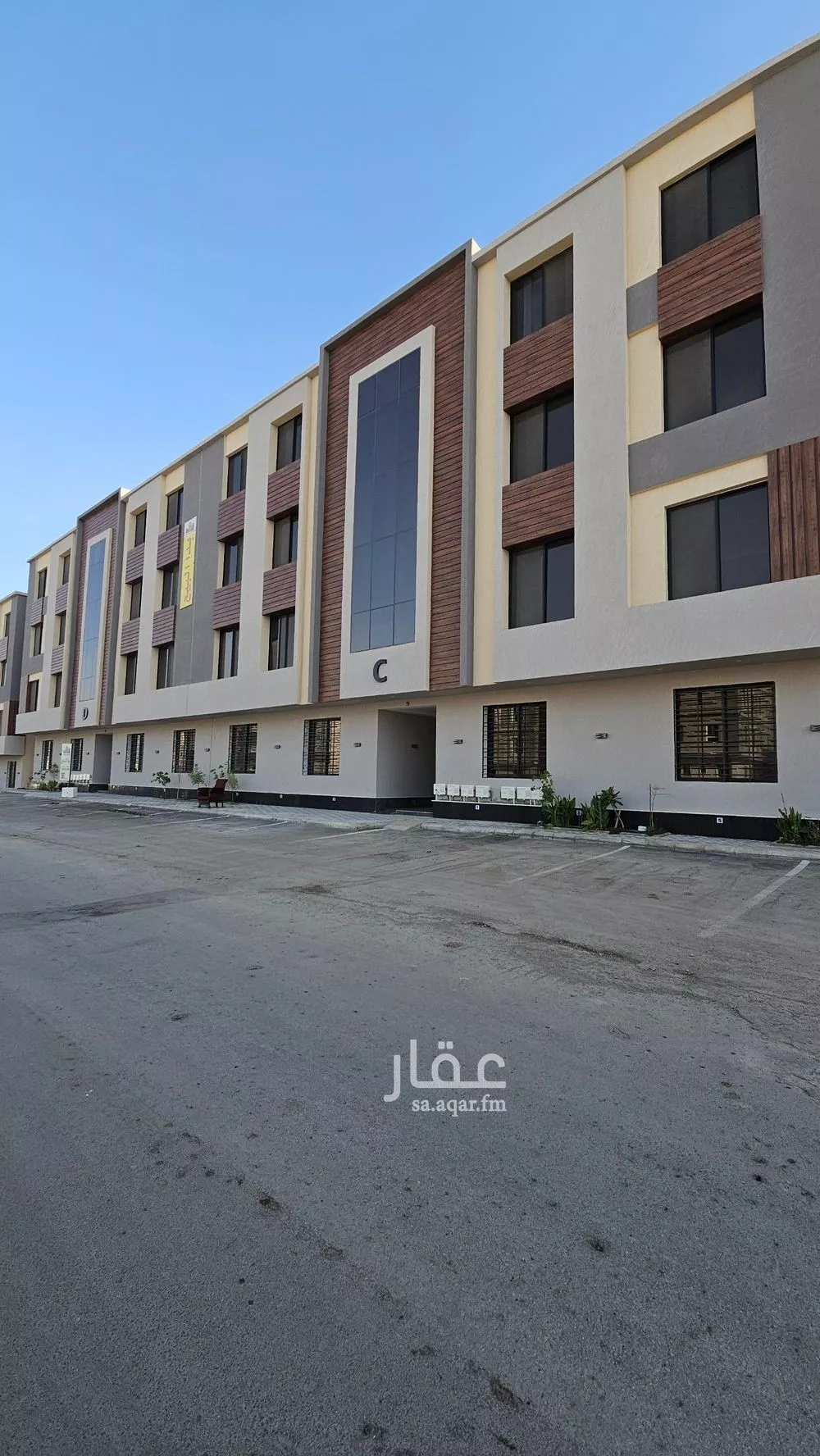 5 bedroom apartment in Al Hazm 15