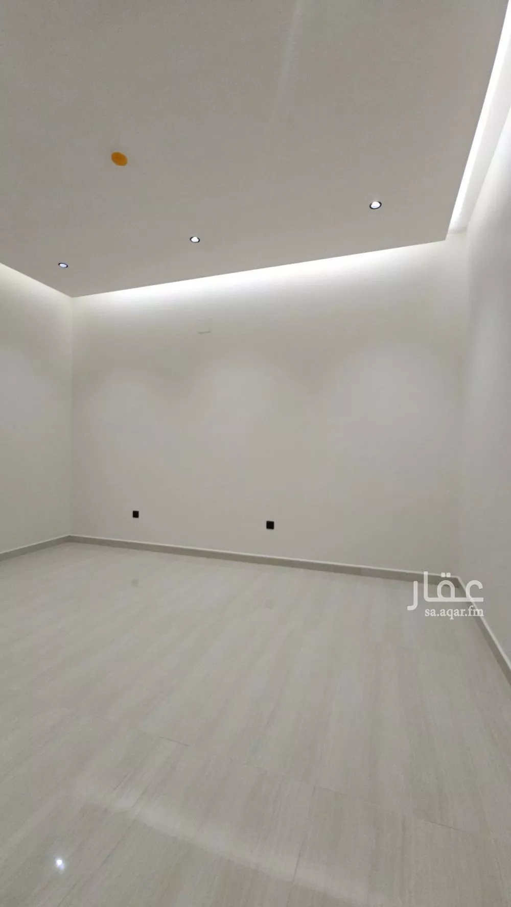 5 bedroom apartment in Al Hazm 5