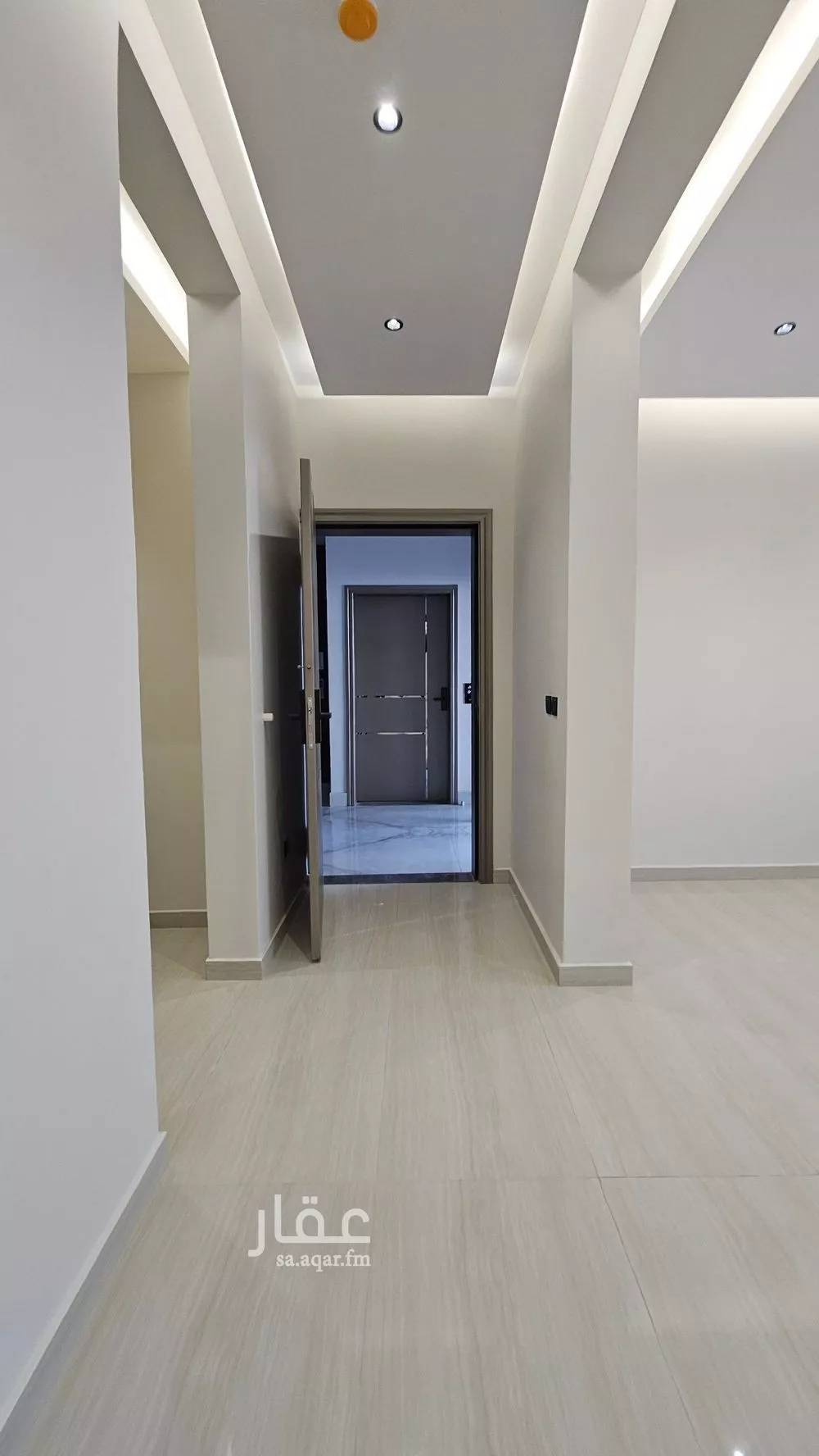 5 bedroom apartment in Al Hazm 10