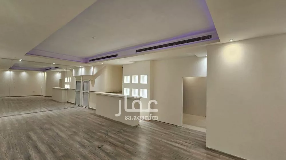 5 bedroom villa in Al Malqa 5