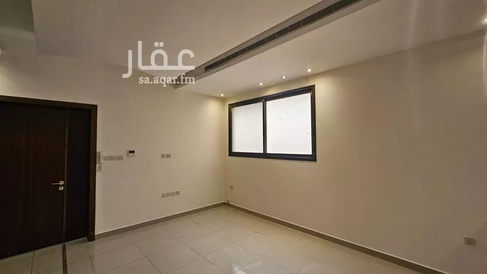 5 bedroom villa in Al Malqa 4