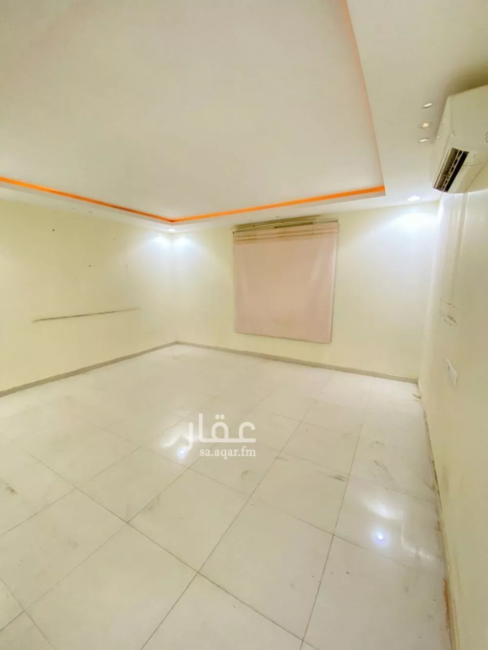 فيلا 5 غرف في عكاظ 6