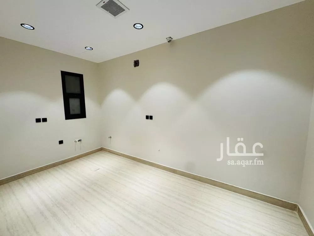 3 bedroom floor in Al Aridh 3