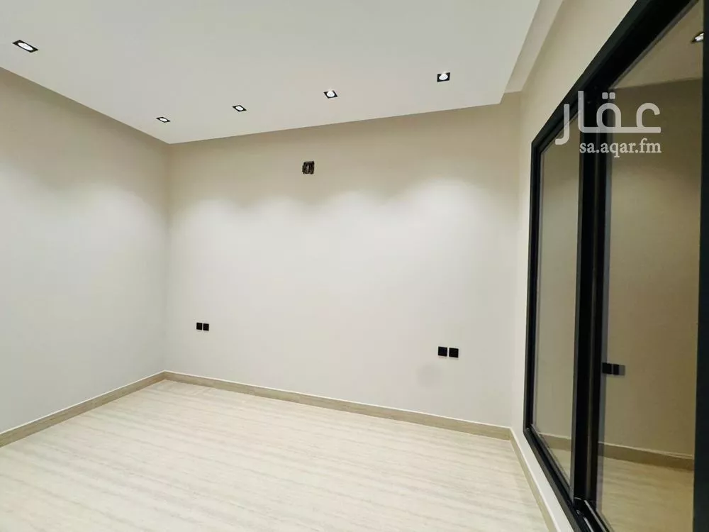 3 bedroom floor in Al Aridh 26