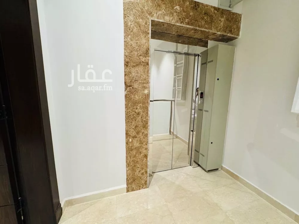 3 bedroom floor in Al Aridh 8