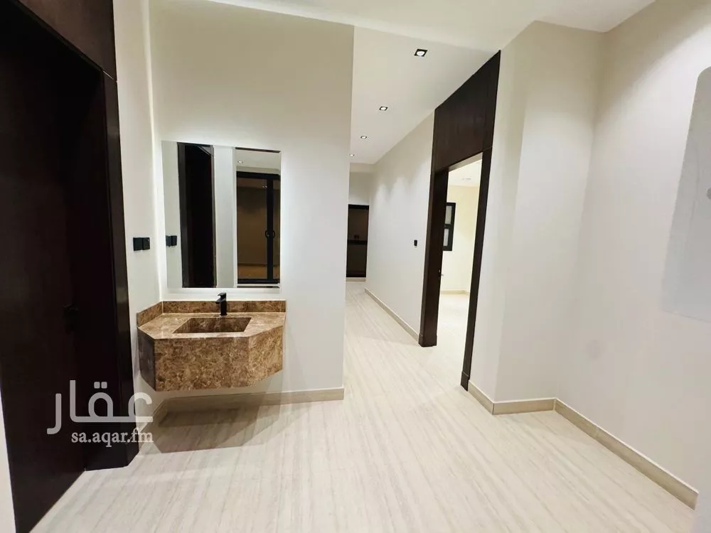 3 bedroom floor in Al Aridh 9