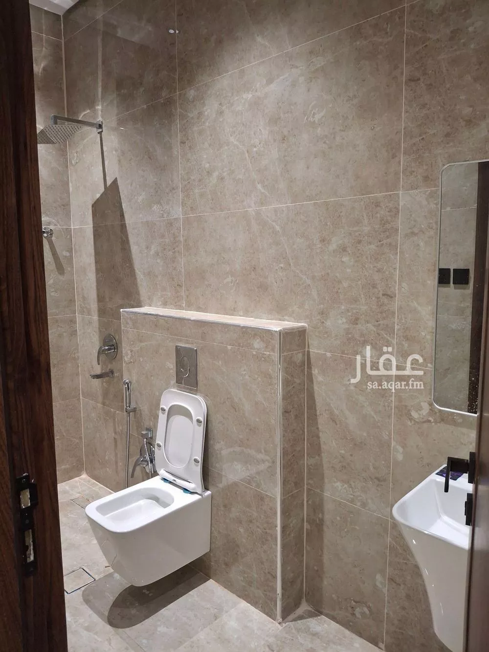 5 bedroom apartment in Al Mahdiyyah, Riyadh 13