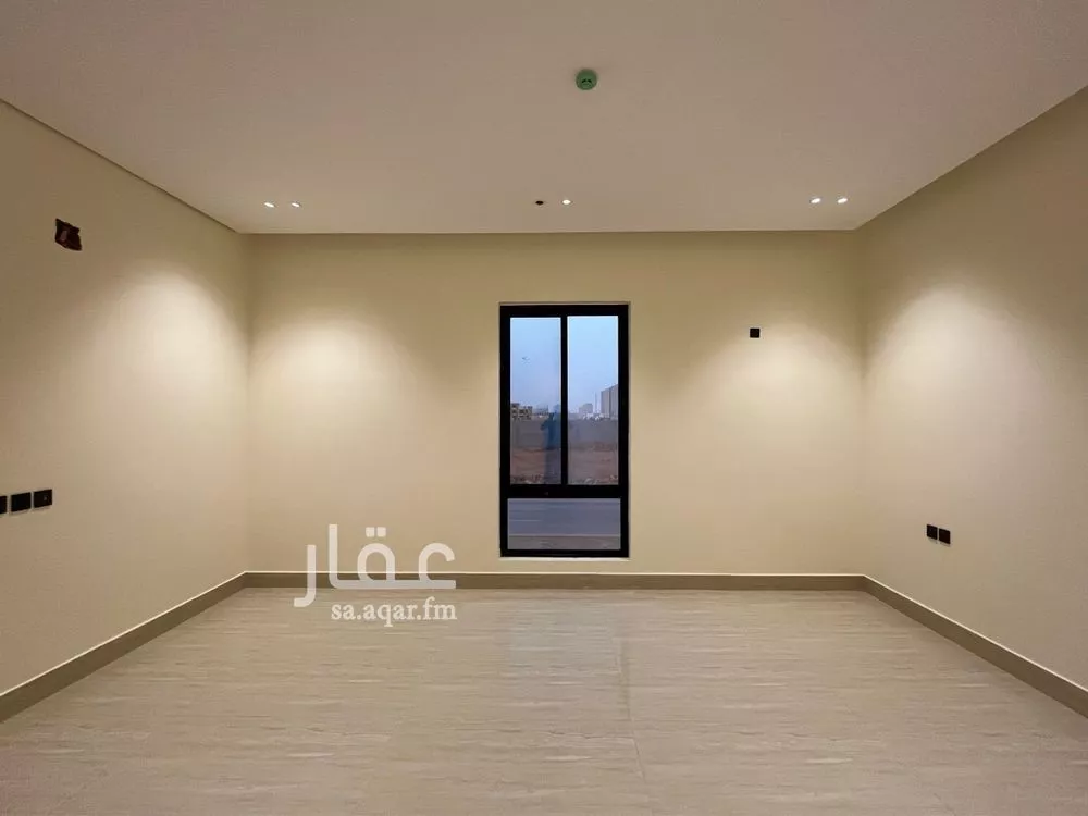 4 bedroom apartment in Al Mahdiyyah 13
