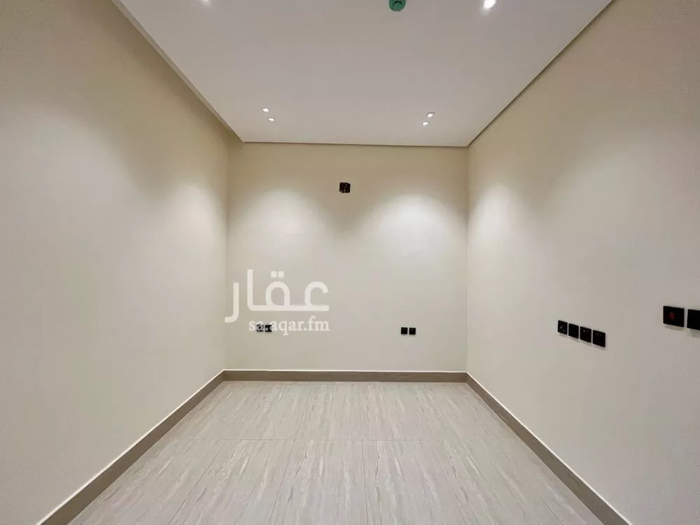 4 bedroom apartment in Al Mahdiyyah 16
