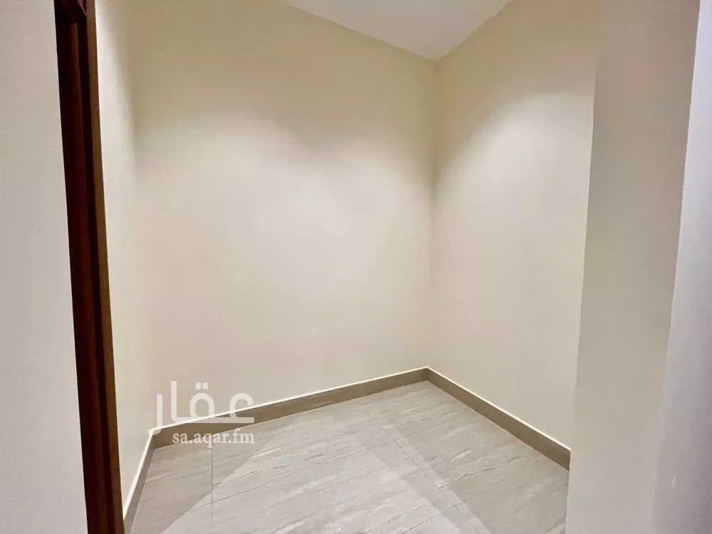 4 bedroom apartment in Al Mahdiyyah 17