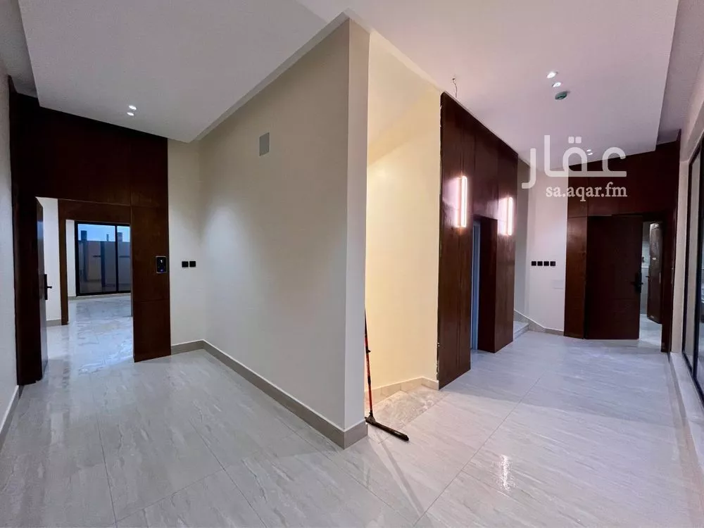 4 bedroom apartment in Al Mahdiyyah 6