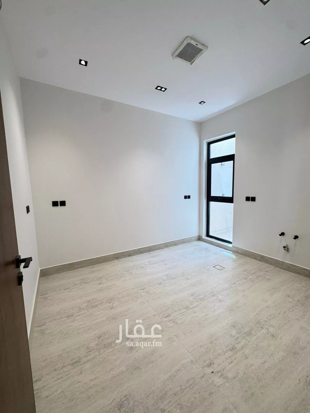 3 bedroom floor in Ash Sharq 7