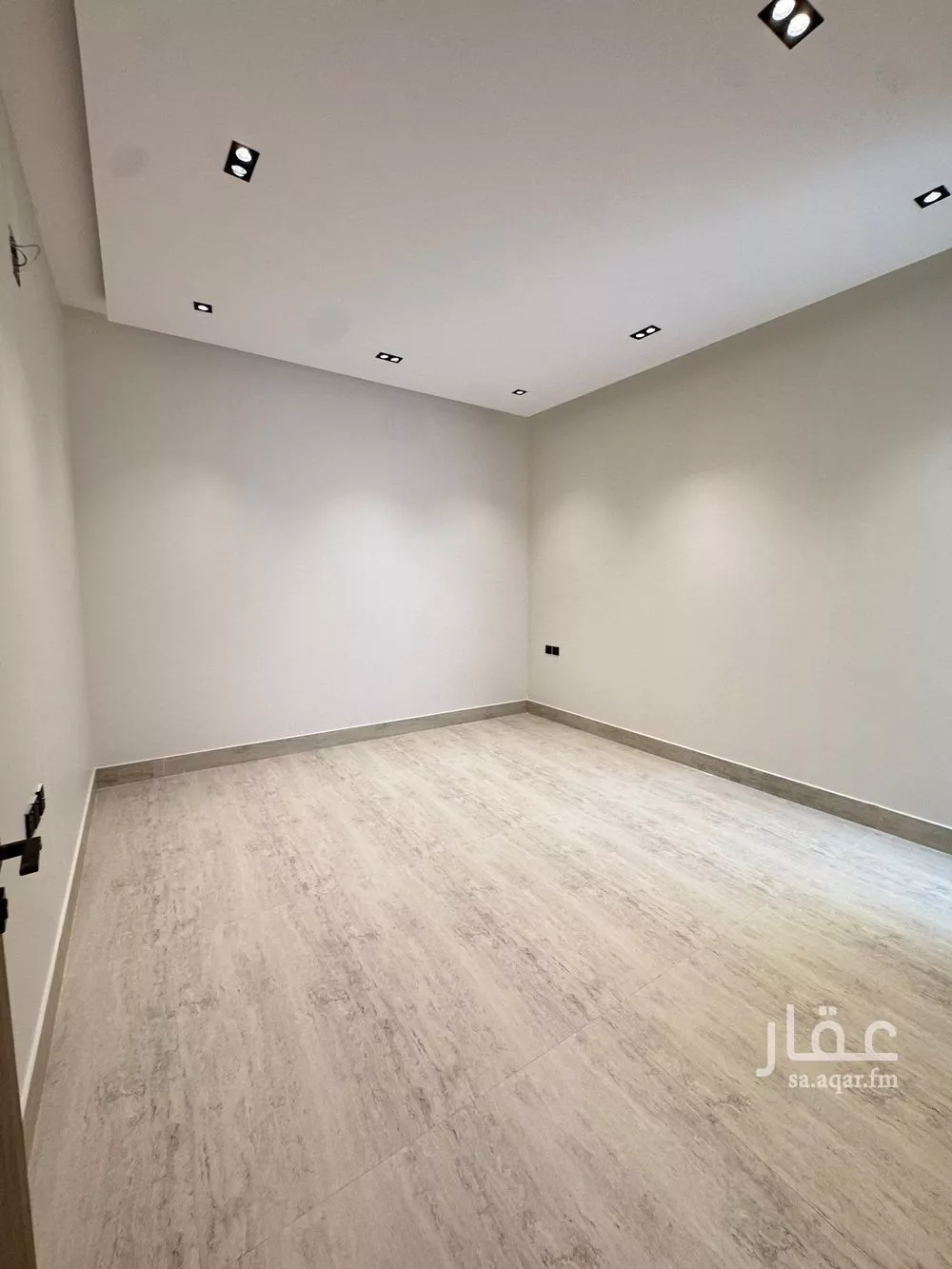 3 bedroom floor in Ash Sharq 10
