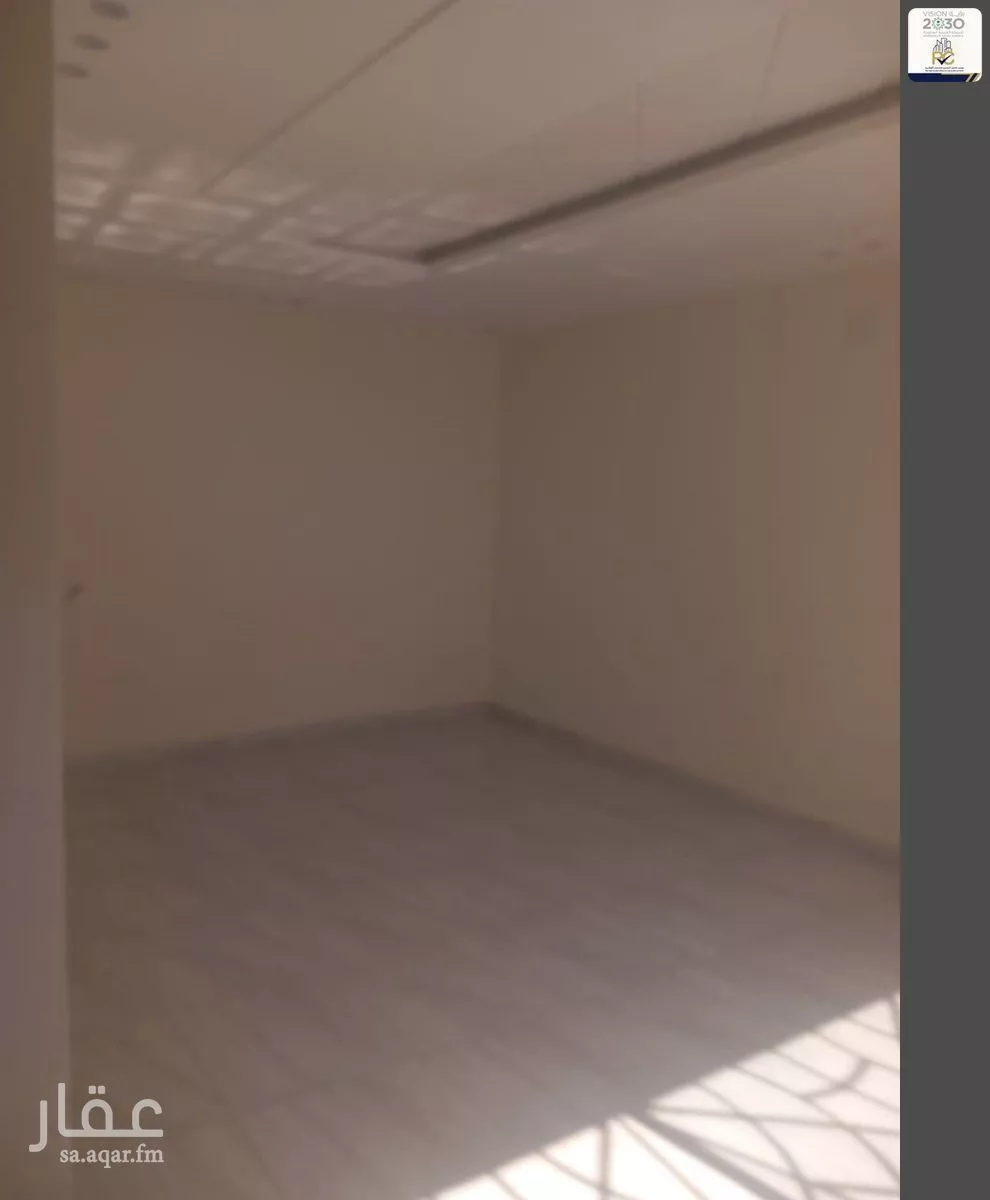 فيلا 8 غرف في عكاظ 9