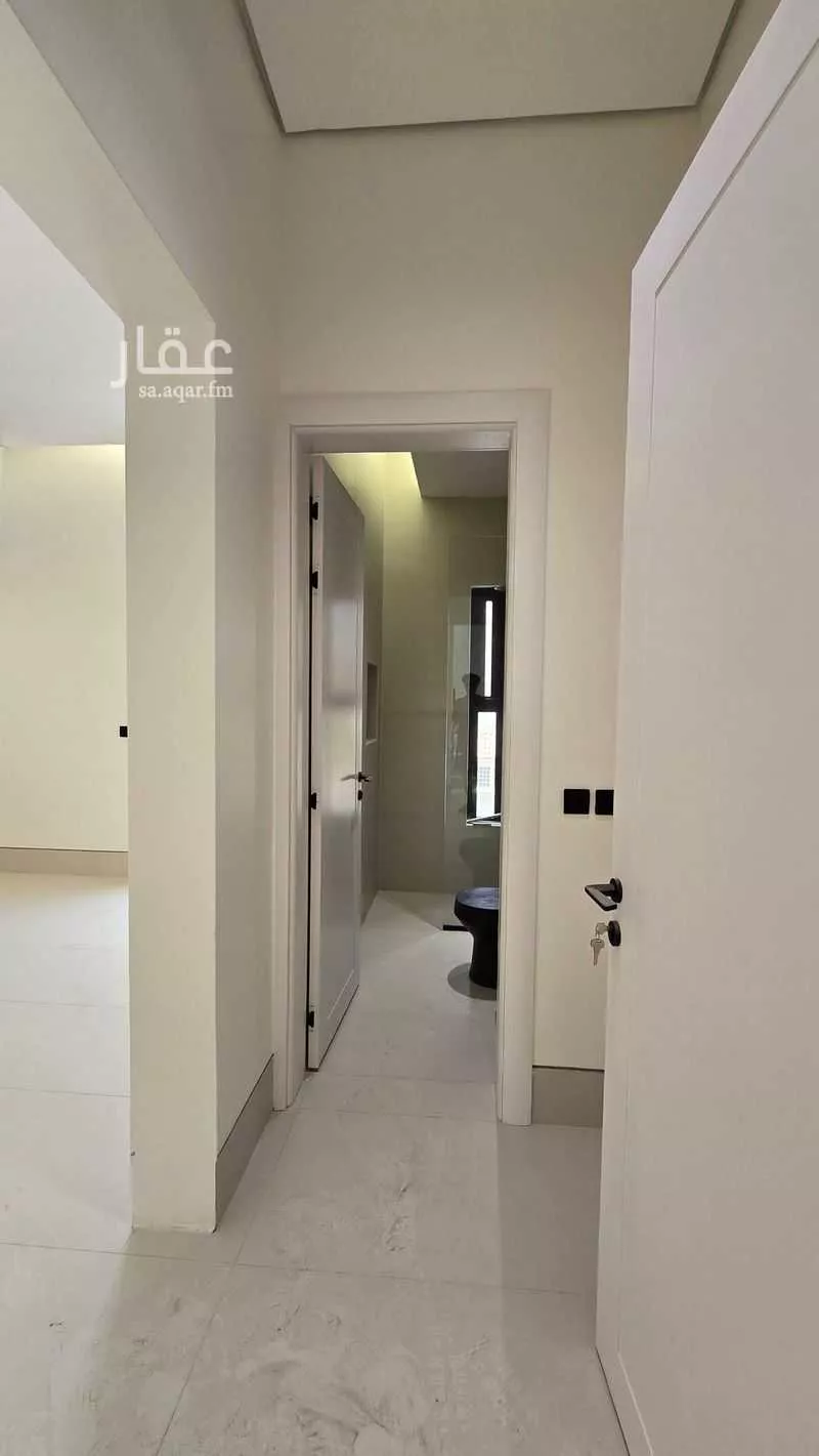 فيلا 4 غرف في العليا 27
