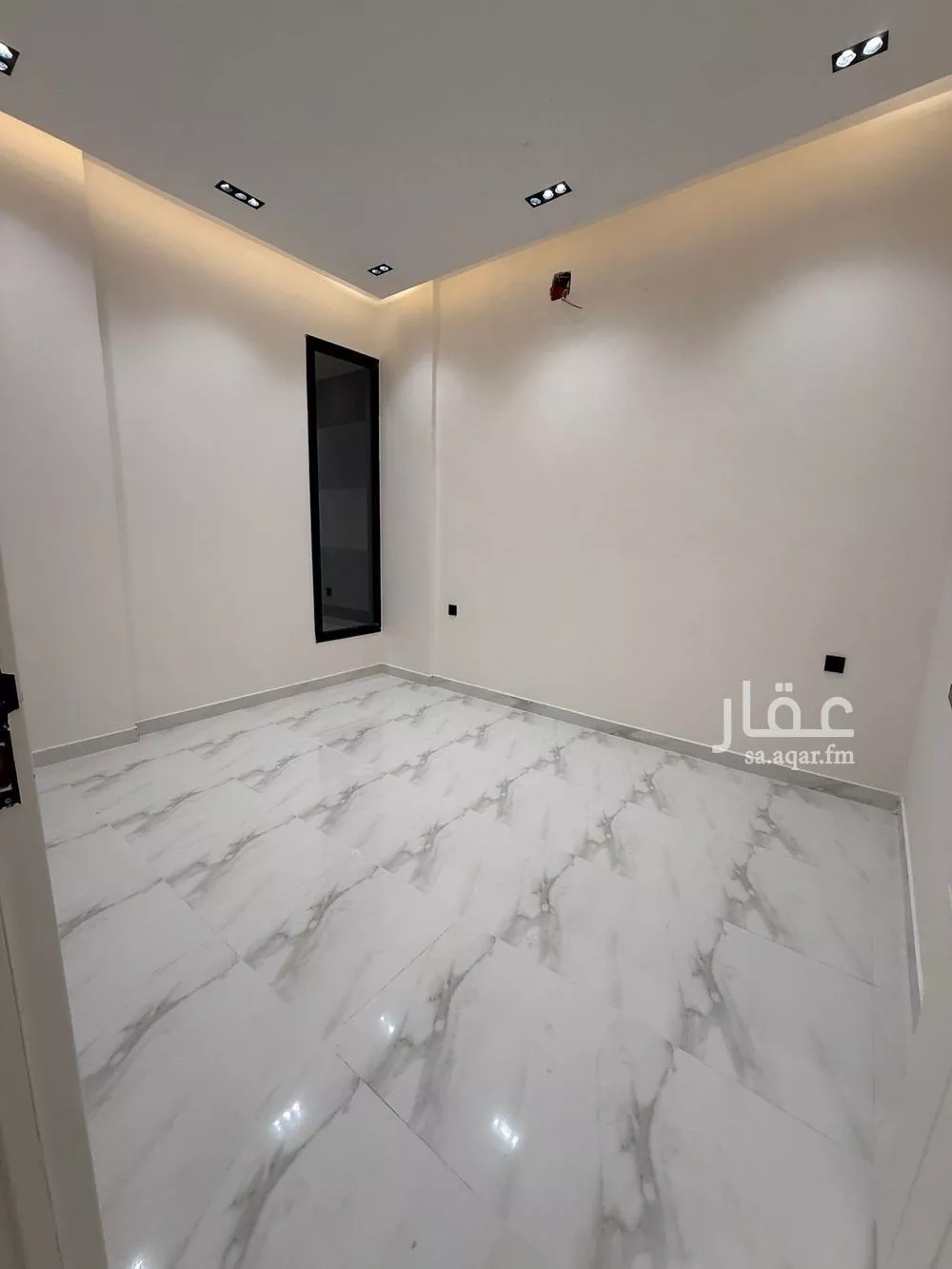 4 bedroom apartment in Al Zahrah 6