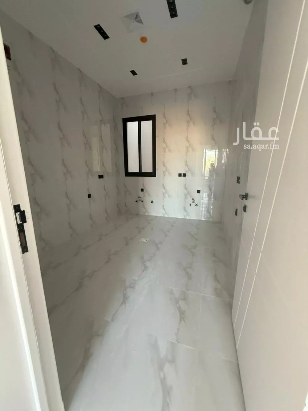 4 bedroom apartment in Al Zahrah 4