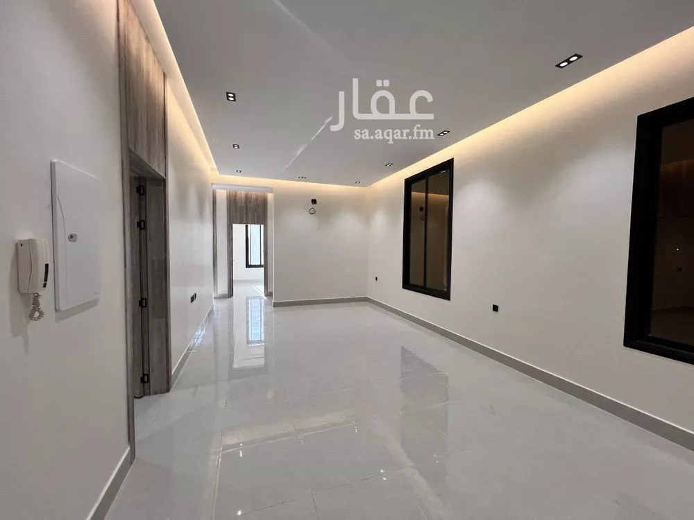 3 bedroom apartment in Al Maizilah 16